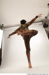 Garson DANCING POSE KRUMP